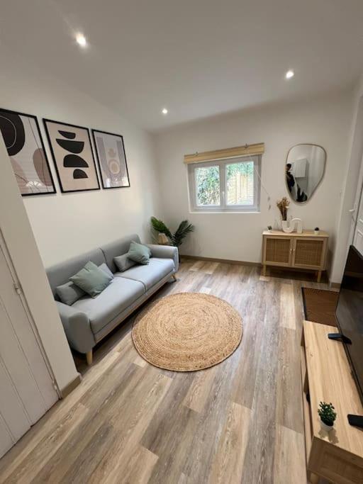 Tres Bel Appartement Neuf Αβινιόν Εξωτερικό φωτογραφία