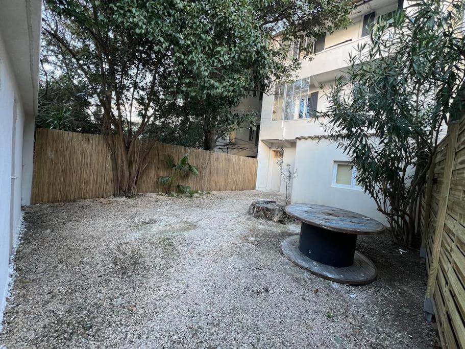 Tres Bel Appartement Neuf Αβινιόν Εξωτερικό φωτογραφία